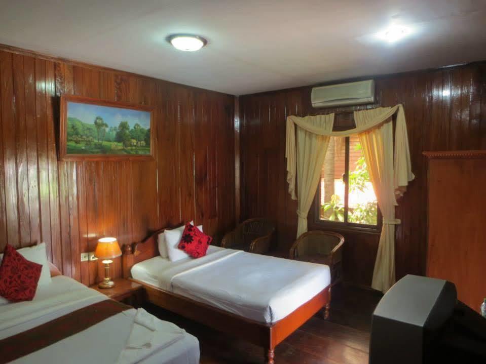 Neak Pean Hotel - Wooden House Sziemreap Kültér fotó
