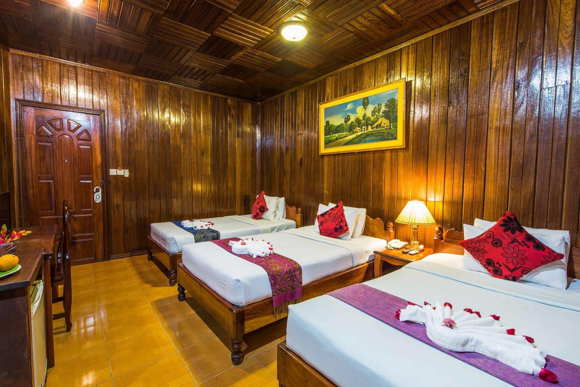 Neak Pean Hotel - Wooden House Sziemreap Kültér fotó
